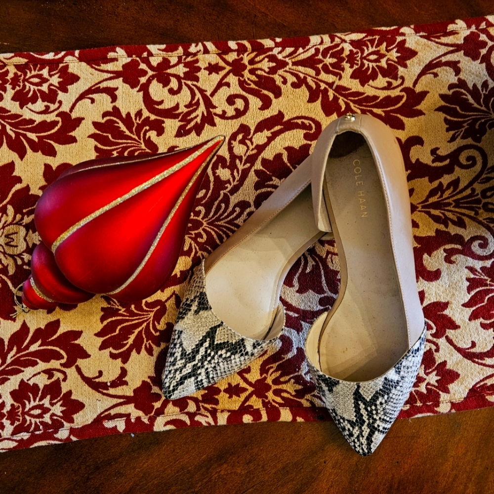 Cole Haan flats